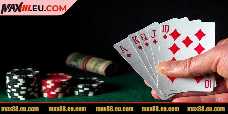 Bài Tấn MAX88 Và Cách Chơi Dễ Hiểu Cho Người Mới Bắt Đầu 3 Nâng cao kỹ năng phòng thủ đối phó hiệu quả